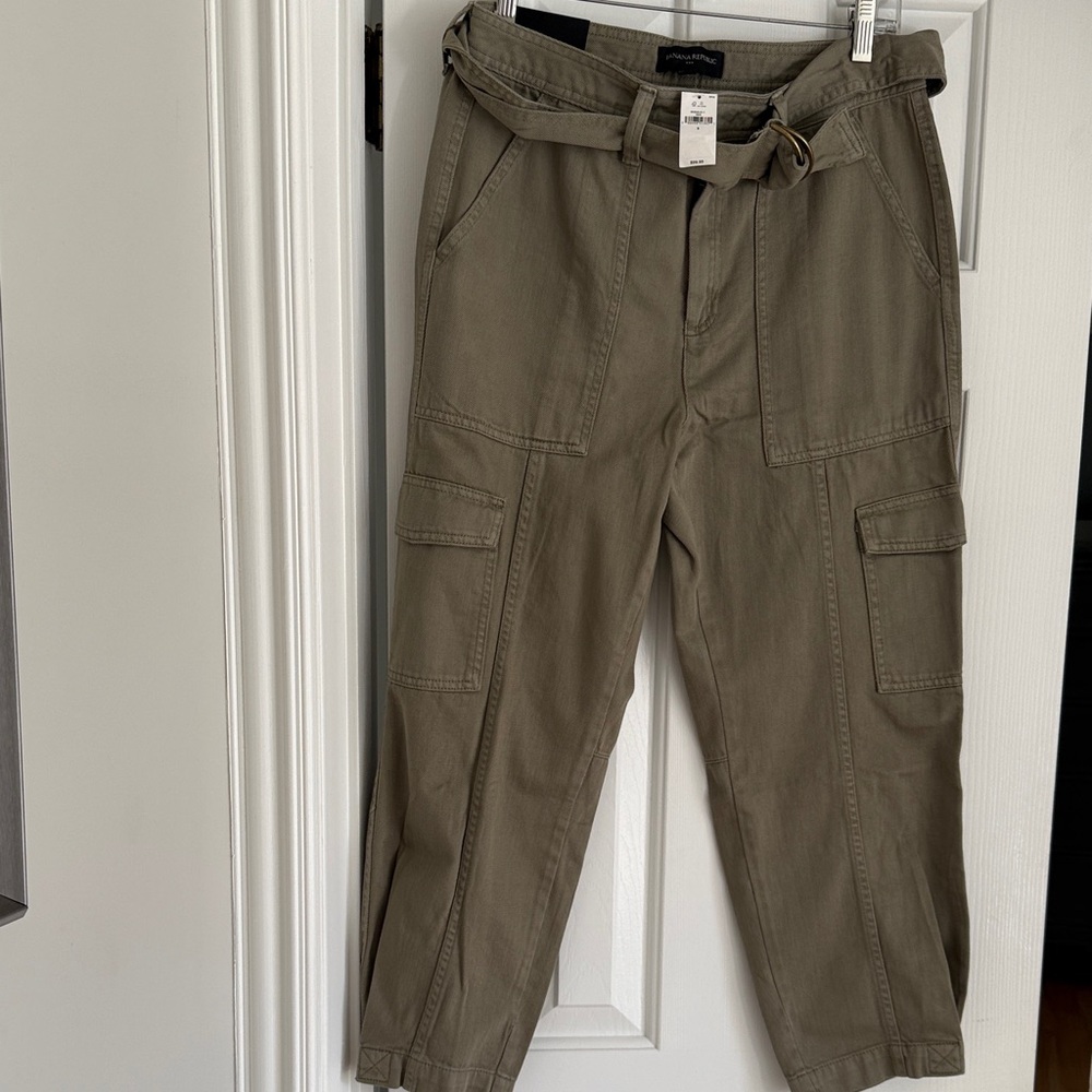 NWT BANANA REPUBLIC  Khaki Cargo Pants-6